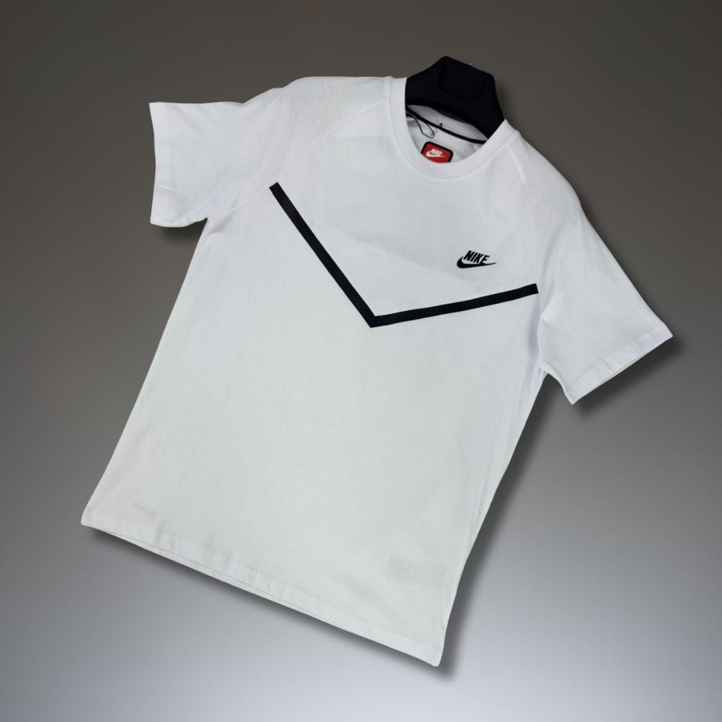 detská tričko Nike Tech Fleece, biela. Vynikajúca kvalita.