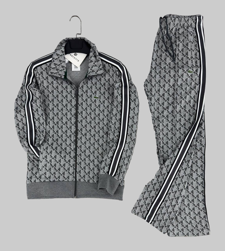 pánska tepláková súprava Lacoste, žakár monogram, sivá. Vynikajúca kvalita.