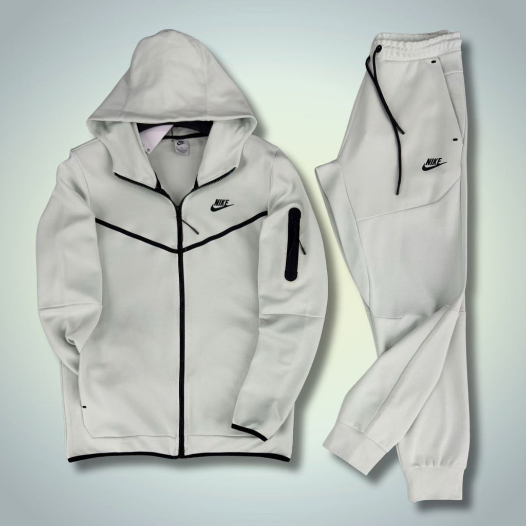Nike Tech Fleece pánska tepláková súprava, výrazné biele. Vynikajúca kvalita