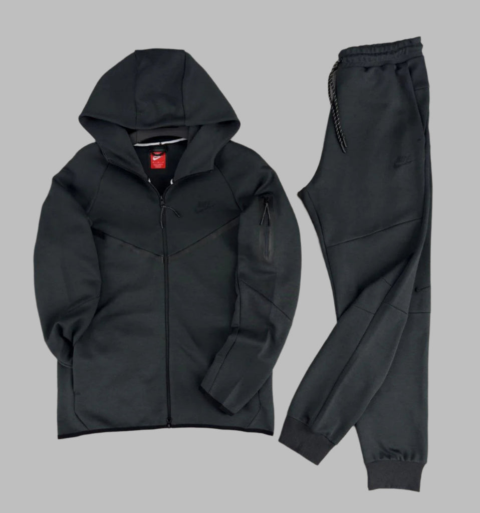 pánska tepláková súprava Nike Tech Fleece, grafitová. Model 2024. Prémiová kvalita.