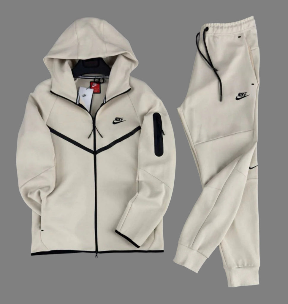 pánska tepláková súprava Nike Tech Fleece, béžová. Model 2024. Prémiová kvalita.
