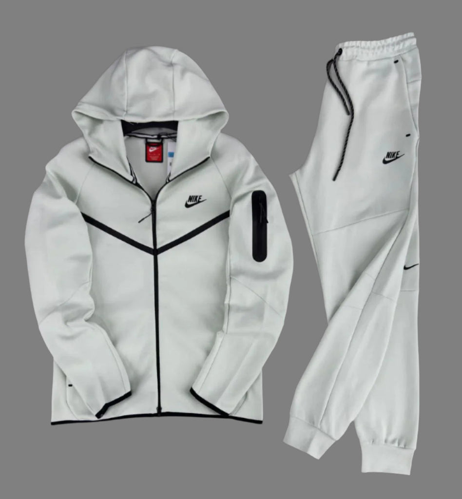 pánska tepláková súprava Nike Tech Fleece, svetlo pástelno zelená. Model 2024. Prémiová kvalita.