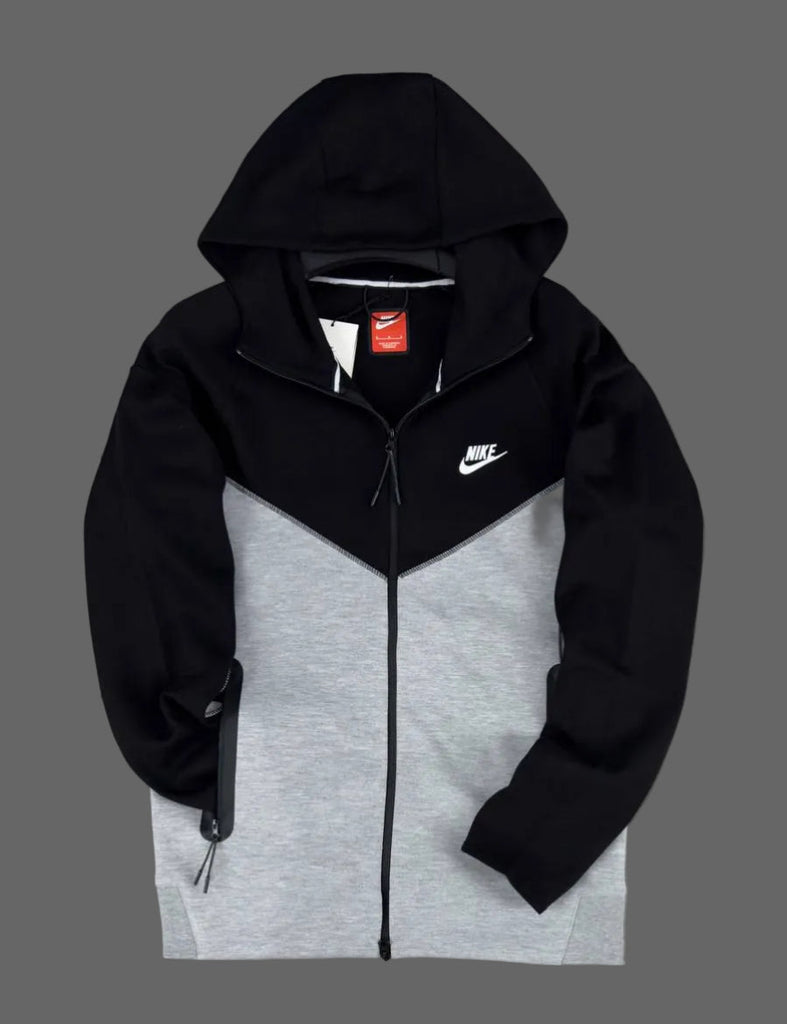Muži mikina s kapucňou Nike Tech Fleece so zipsom, čierne-sivý