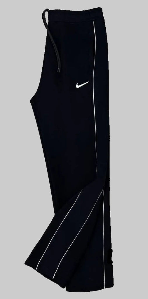 pánske teplákové nohavice Nike, čierne s dvoma bielymi pruhmi