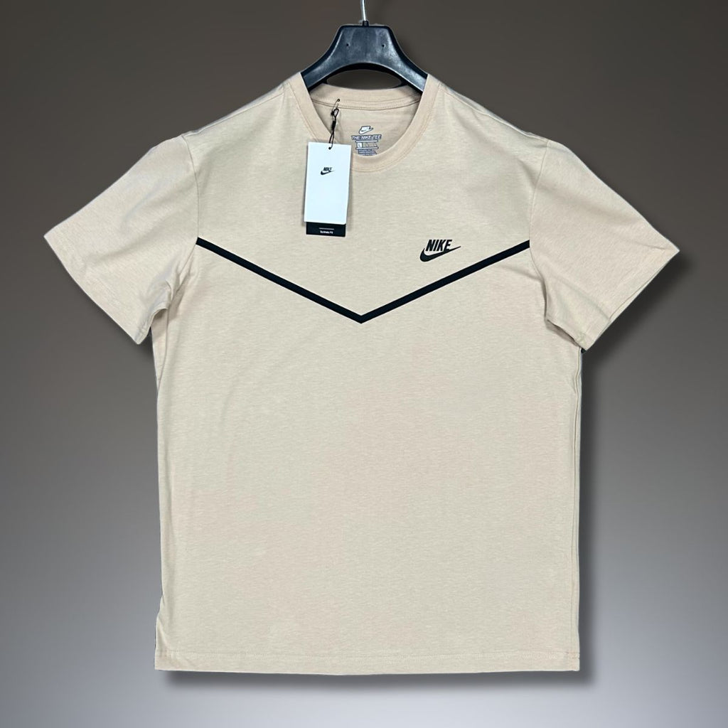Nike Tech Fleece pánske tričko, béžová. Vynikajúca kvalita