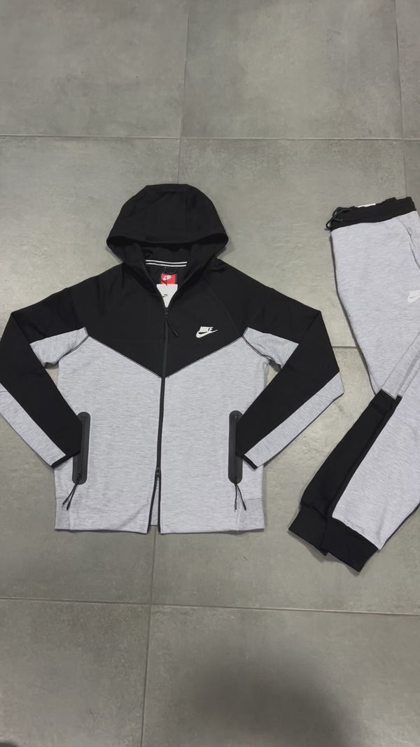 Nike Tech Fleece pánska tepláková súprava, čierna a sivá. Model 2023. Vynikajúca kvalita