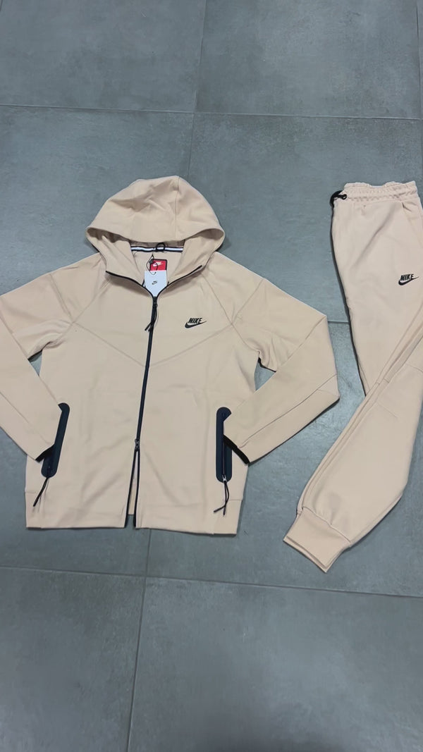 Nike Tech Fleece pánska tepláková súprava, béžová. Model 2023. Vynikajúca kvalita