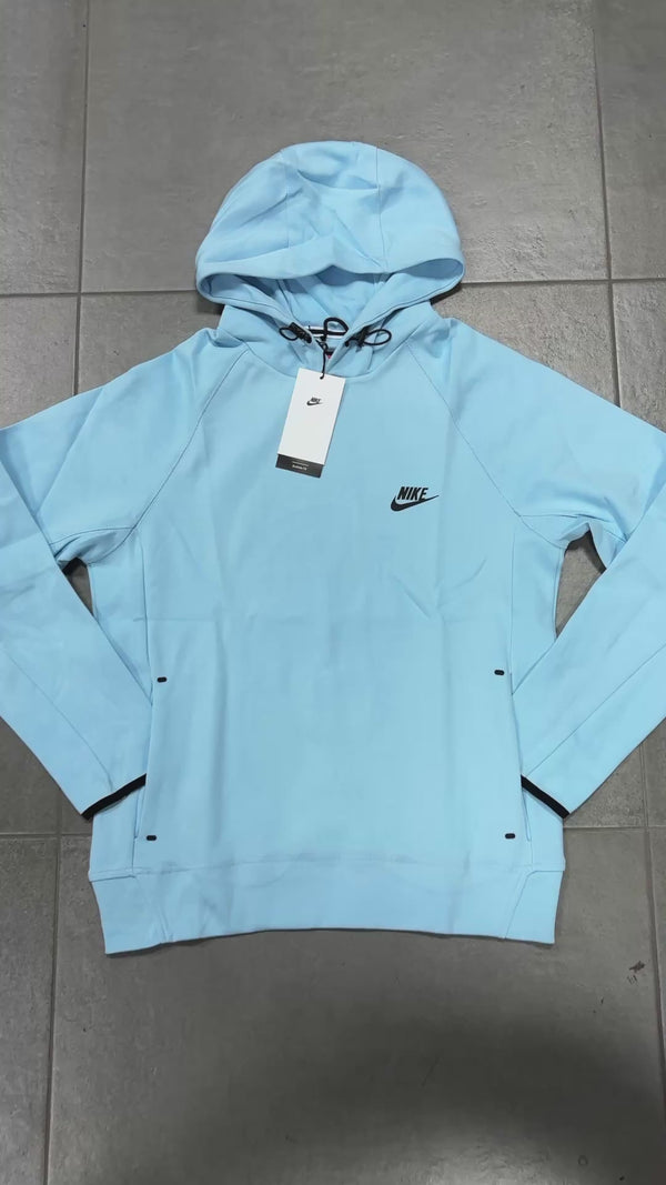 Nike Tech Fleece pánska mikina bez zipsu, svetlomodrá. Vynikajúca kvalita