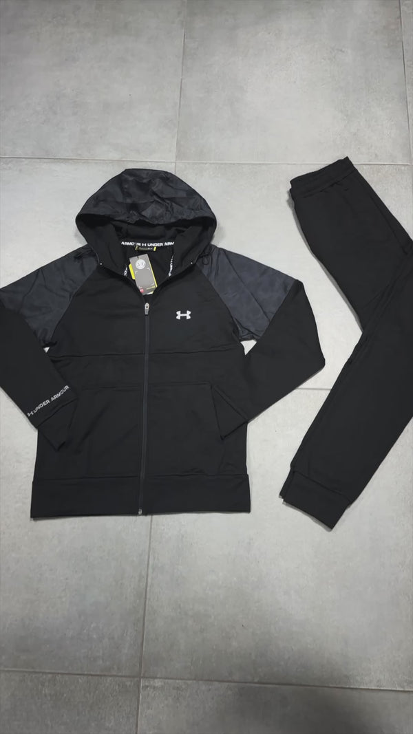 Under Armour pánska tepláková súprava, čierna. Vynikajúca kvalita