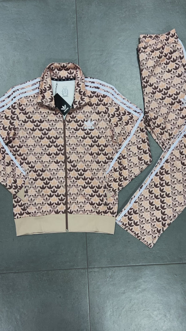 Adidas pánska tepláková súprava, vzor s logom, béžová. Vynikajúca kvalita