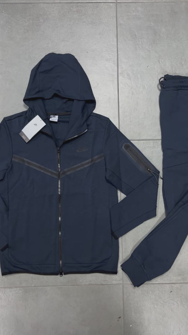 Nike Tech Fleece pánska tepláková súprava, tmavomodrá. Vynikajúca kvalita