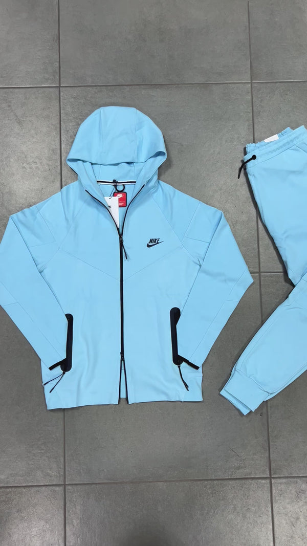 Nike Tech Fleece pánska tepláková súprava, svetlomodrá. Model 2023. Vynikajúca kvalita