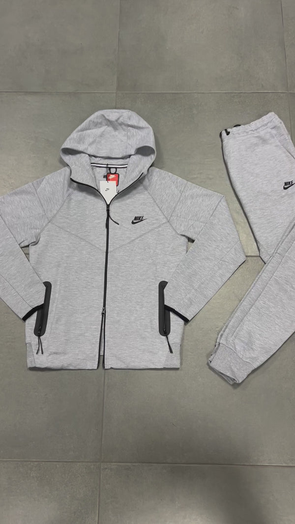 Nike Tech Fleece pánska tepláková súprava, klasická sivá. Model 2023. Vynikajúca kvalita